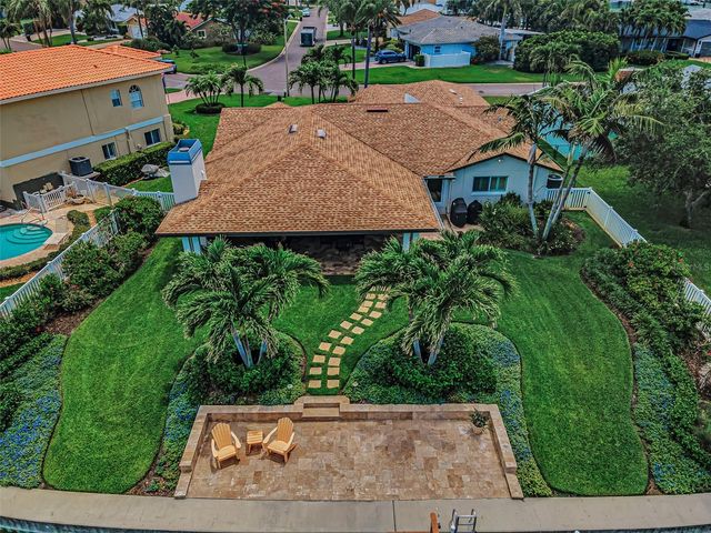 1201 81ST STREET S, St Petersburg, FL 33707