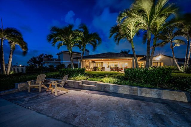 1201 81ST STREET S, St Petersburg, FL 33707