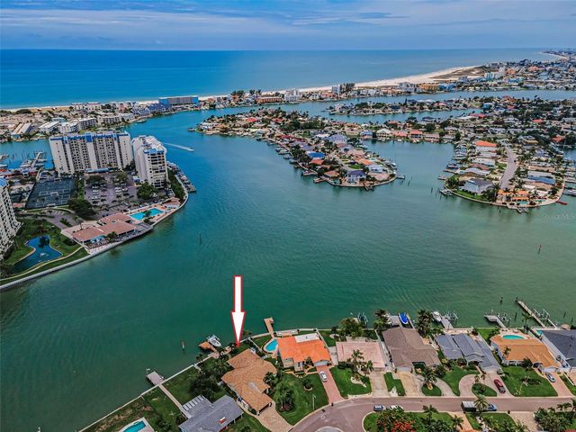 1201 81ST STREET S, St Petersburg, FL 33707