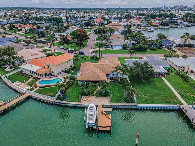 1201 81ST STREET S, St Petersburg, FL 33707