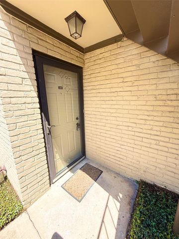 10650 Steppington Drive 110, Dallas, TX 75230