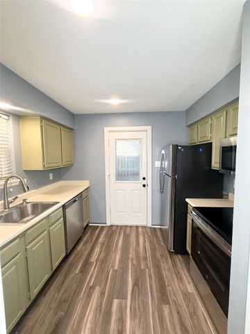 10650 Steppington Drive 110, Dallas, TX 75230