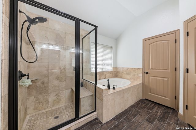 1184 SUMMIT BLF, Canyon Lake, TX 78133