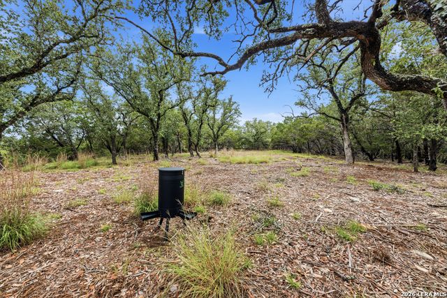 1184 SUMMIT BLF, Canyon Lake, TX 78133