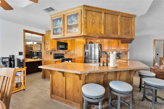 18630 Centennial, Hesperia, CA 92345