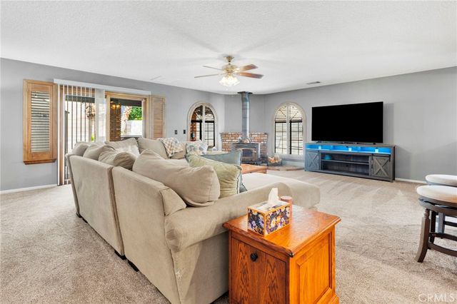 18630 Centennial, Hesperia, CA 92345