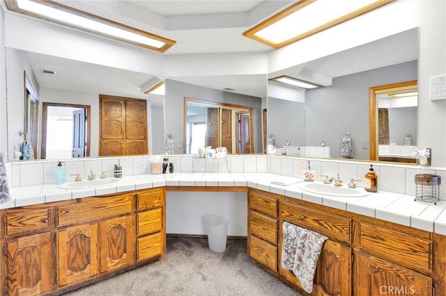 18630 Centennial, Hesperia, CA 92345