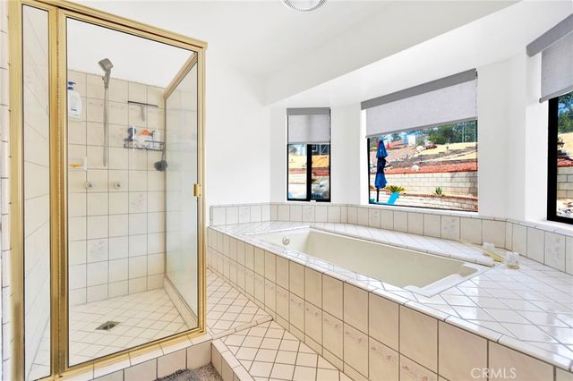 18630 Centennial, Hesperia, CA 92345