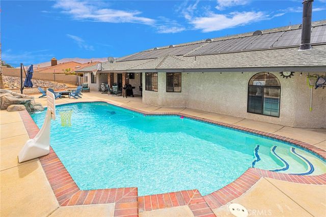 18630 Centennial, Hesperia, CA 92345