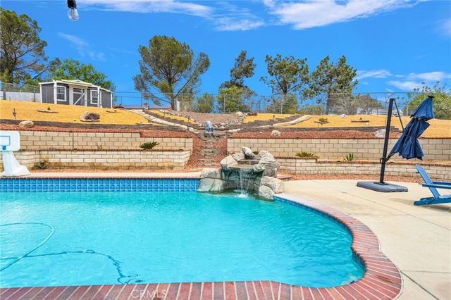 18630 Centennial, Hesperia, CA 92345