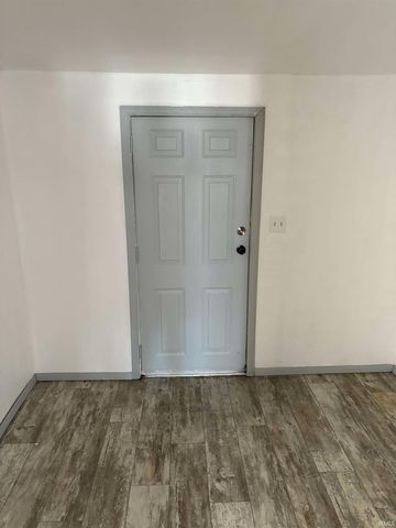 1158 E Summit Street, Wawaka, IN 46794