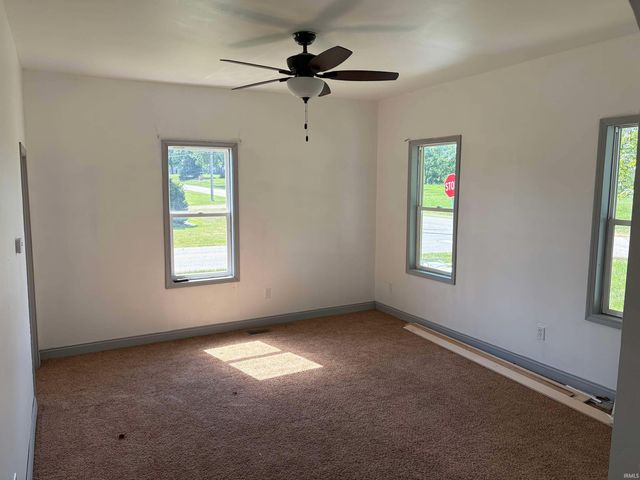 1158 E Summit Street, Wawaka, IN 46794