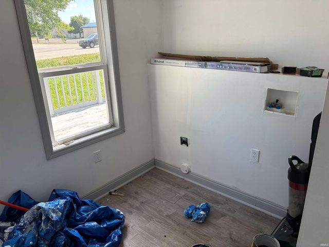 1158 E Summit Street, Wawaka, IN 46794