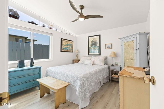 1089 Belfast Lane, Ventura, CA 93001