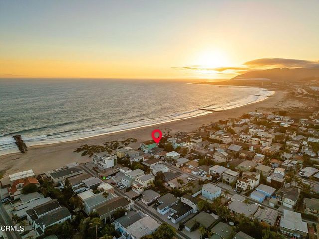 1089 Belfast Lane, Ventura, CA 93001