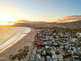 1089 Belfast Lane, Ventura, CA 93001