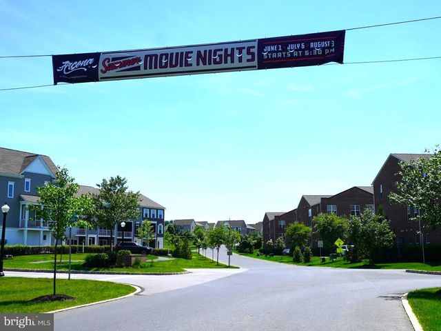 3125 OVERLOOK DR, Mechanicsburg, PA 17055