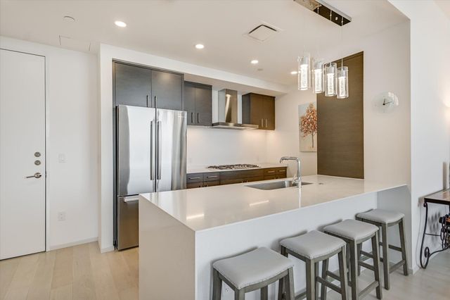 301 West Ave 4208, Austin, TX 78701