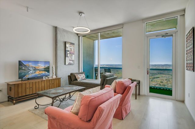 301 West Ave 4208, Austin, TX 78701