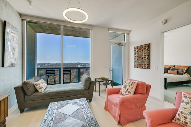 301 West Ave 4208, Austin, TX 78701
