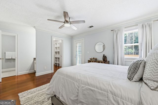 1050 Sasha Lane, Roswell, GA 30075