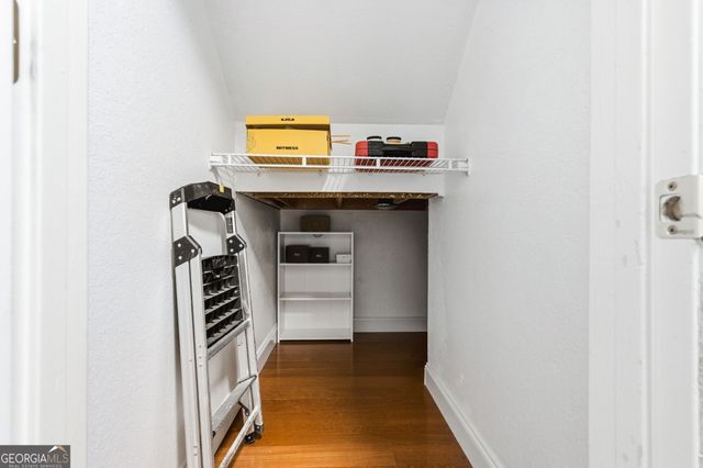 1050 Sasha Lane, Roswell, GA 30075