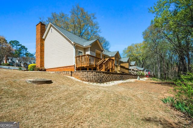 1050 Sasha Lane, Roswell, GA 30075