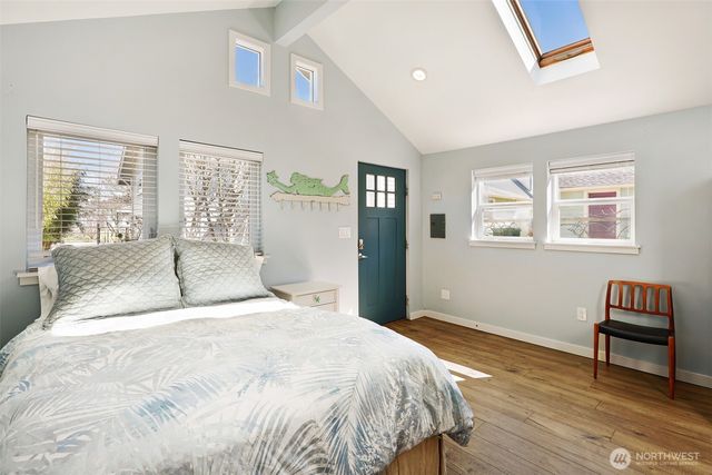 8333 27th Avenue NW, Seattle, WA 98117