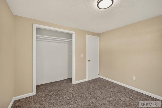 406 N 2nd W, St Anthony, ID 83445