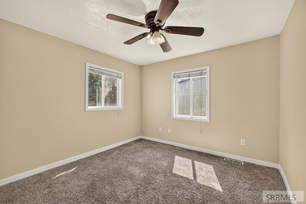 Image 15 of property listing at 406 N 2nd W, St Anthony, ID 83445