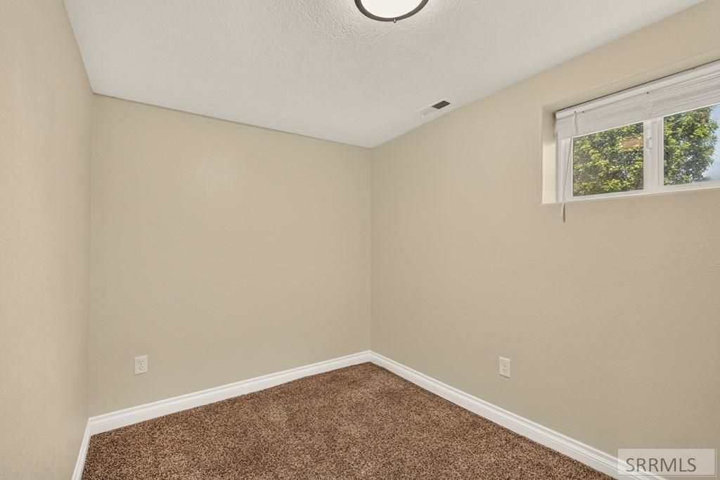 Image 28 of property listing at 406 N 2nd W, St Anthony, ID 83445