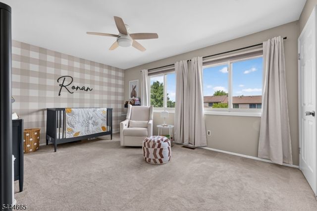 8 Saxonney Cir, Raritan Twp., NJ 08822