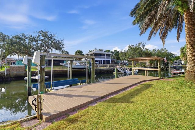 11290 W AMERINDIAN COURT, Crystal River, FL 34429