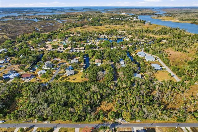 11290 W AMERINDIAN COURT, Crystal River, FL 34429