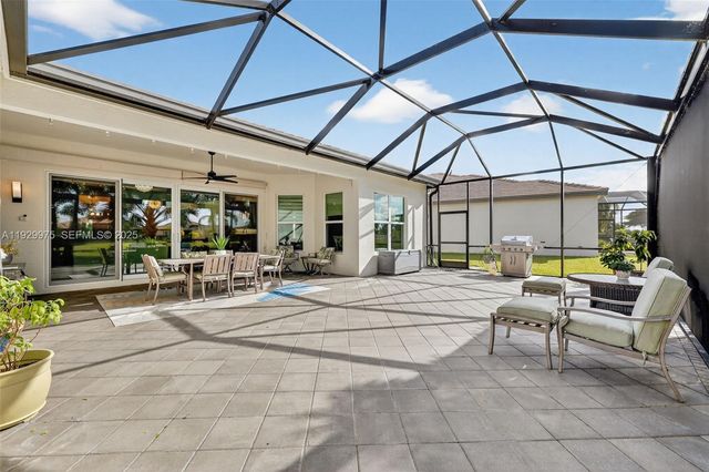 11051 SW Ivory Springs Ln, Port St. Lucie, FL 34987