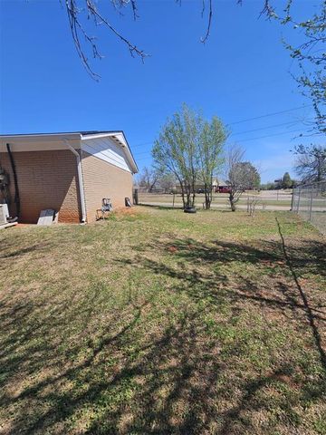2724 SE 46th Street, Oklahoma City, OK 73129