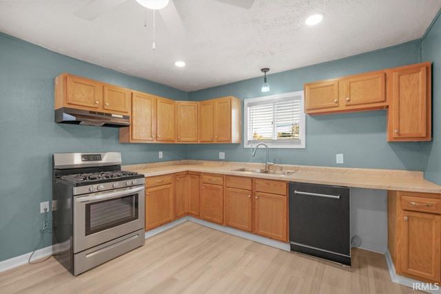 1000 W HAVENS Street, Kokomo, IN 46901