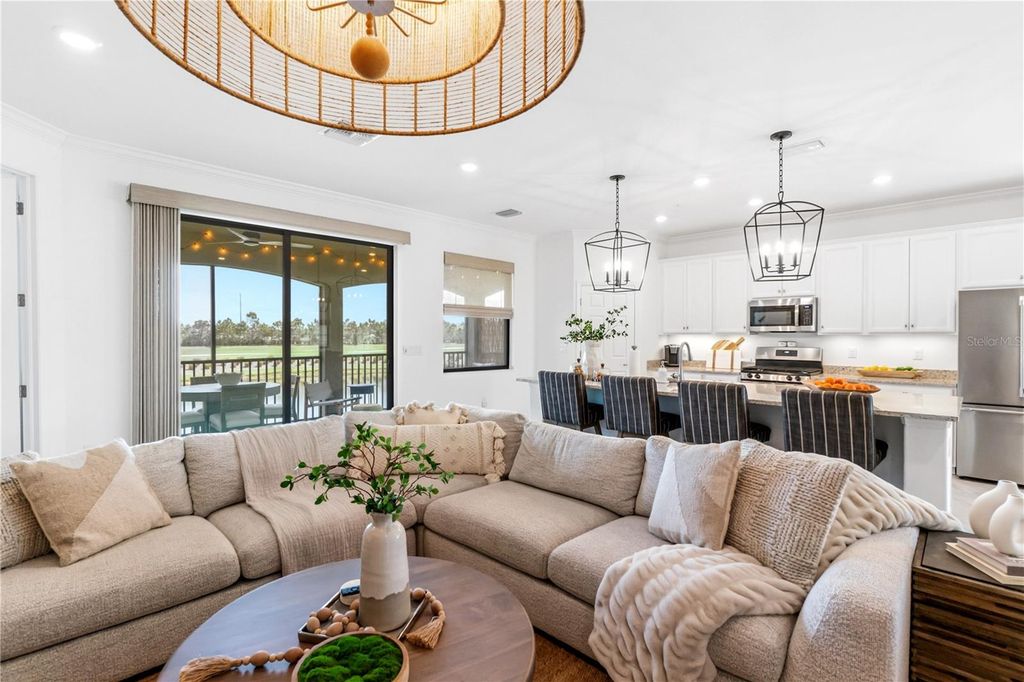 Image 23 of property listing at 6015 WORSHAM LANE 103, Bradenton, FL 34211