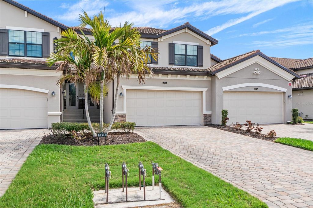 Image 49 of property listing at 6015 WORSHAM LANE 103, Bradenton, FL 34211