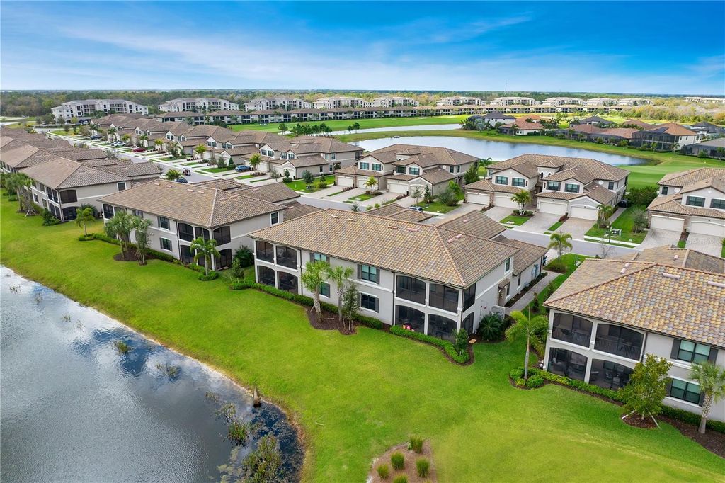 Image 58 of property listing at 6015 WORSHAM LANE 103, Bradenton, FL 34211