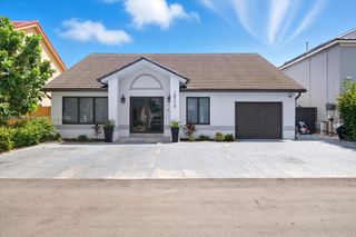18775 NW 80th Ave 18775, Hialeah, FL 33015