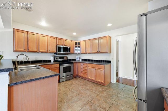 5208 Prairie Grass Lane, Colorado Springs, CO 80922