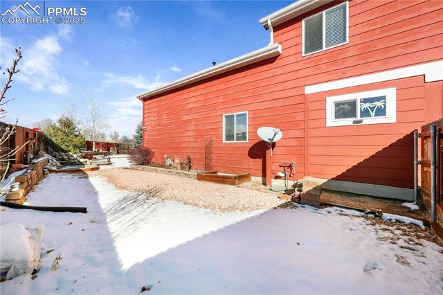 5208 Prairie Grass Lane, Colorado Springs, CO 80922