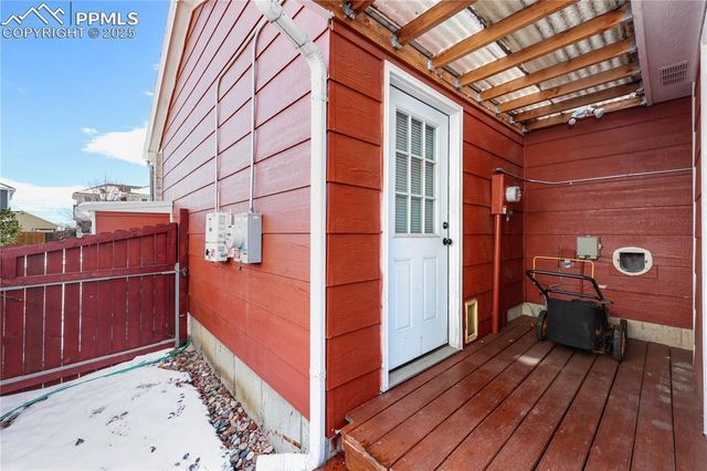 5208 Prairie Grass Lane, Colorado Springs, CO 80922