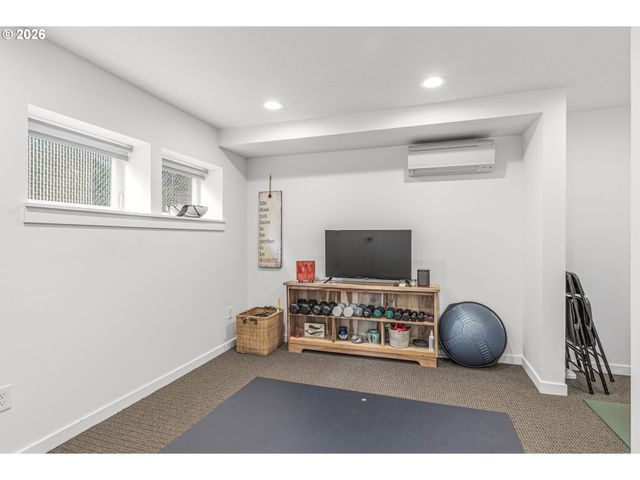 3435 Ne 51ST Ave, Portland, OR 97213