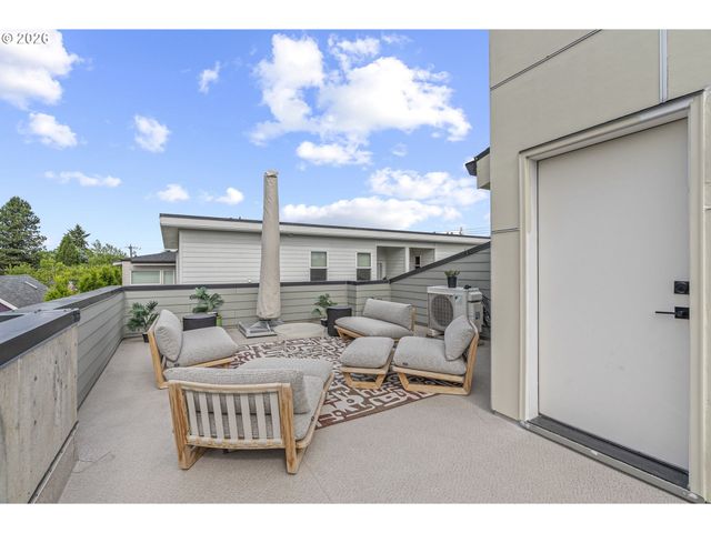 3435 Ne 51ST Ave, Portland, OR 97213