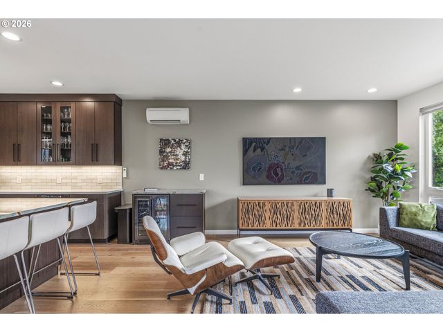 3435 Ne 51ST Ave, Portland, OR 97213