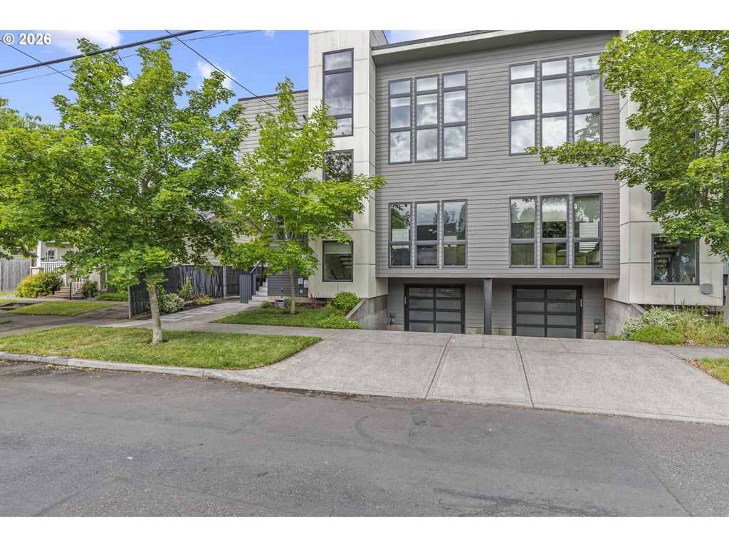 3435 Ne 51ST Ave, Portland, OR 97213