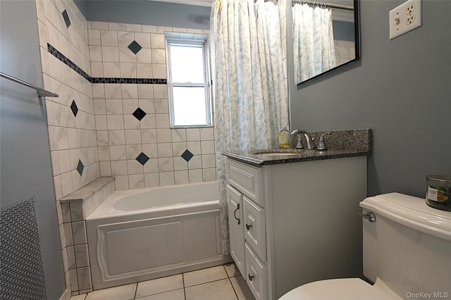 61-21 81st Street, Middle Village, NY 11379