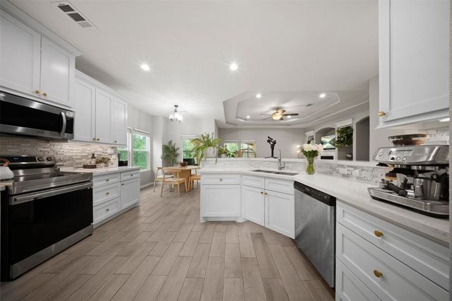 12175 Mustang Avenue, Willis, TX 77378